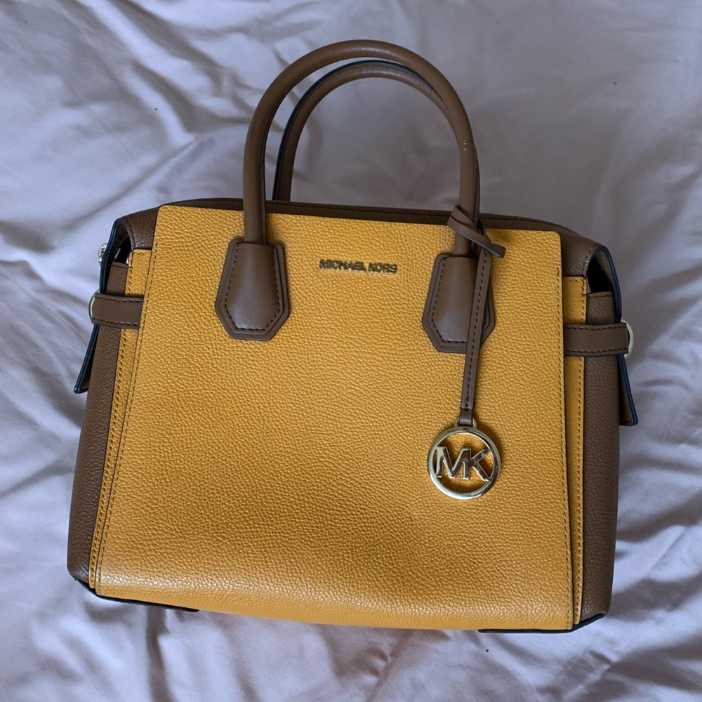Michael Kors Mercer Satchel MD Two-Tone Pebbled Leather Belted - Honeycomb Multi